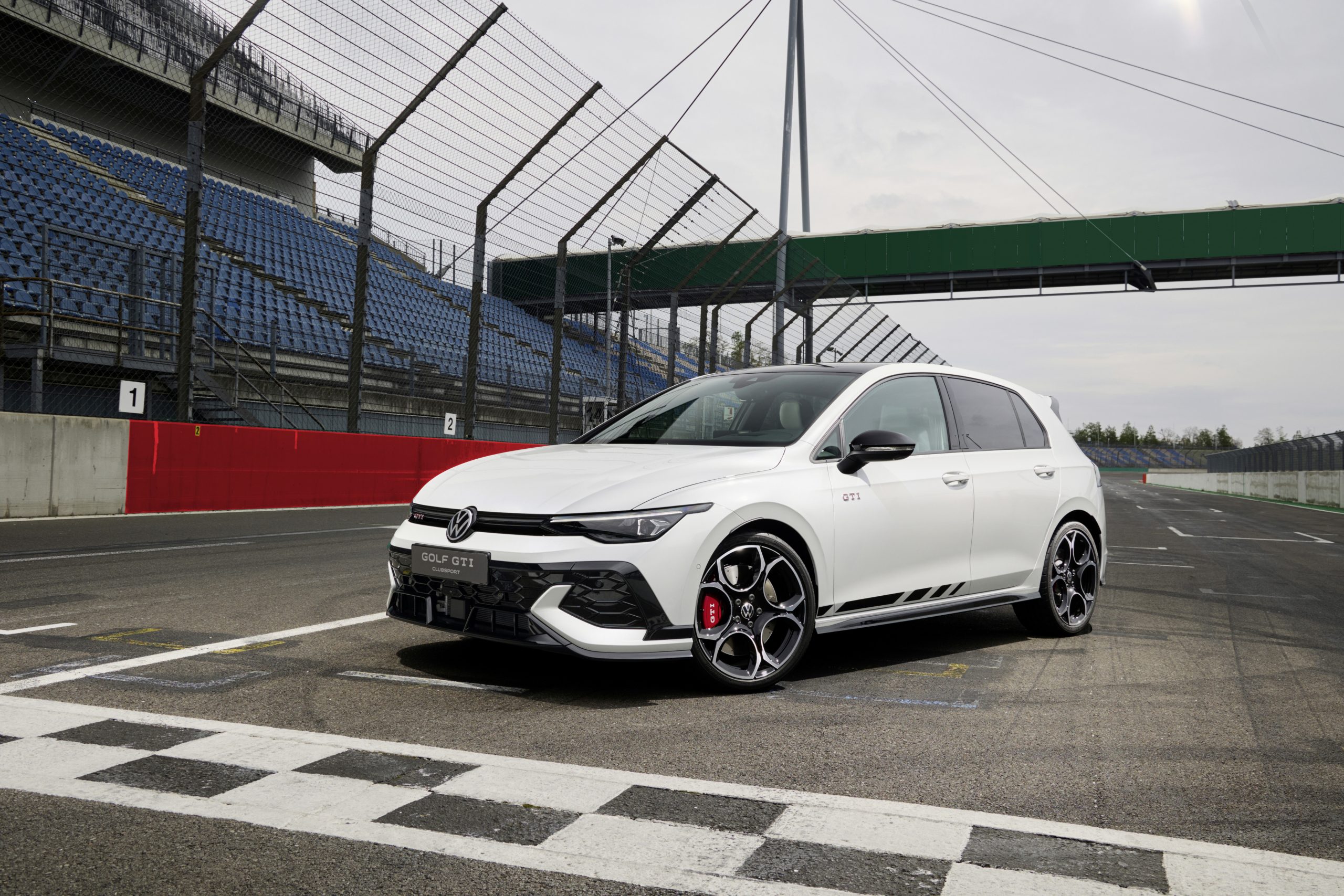 Volkswagen Estrena El Golf Gti Club Clubsport Con Cv