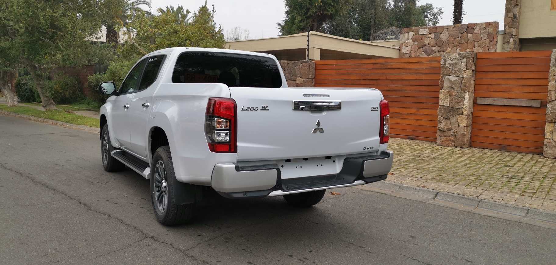 Mitsubishi L200 Dakar 2.4 6MT 152 CV 2016: Cambio de piel - Rutamotor