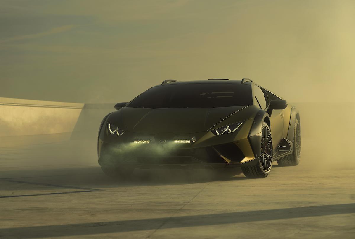 Develado el Huracán Sterrato, el último Lamborghini sin electrificar