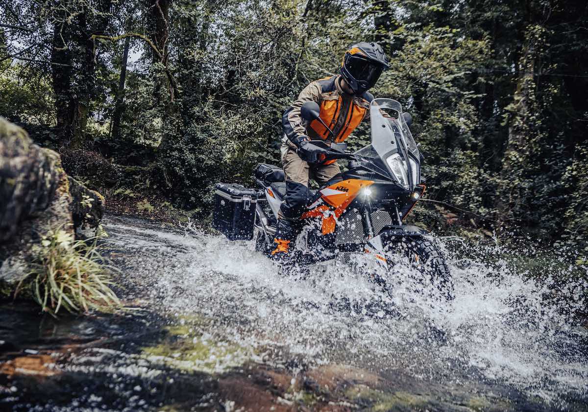 Ktm 890 Adventure Action 2 Rutamotor